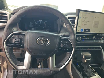 2023 Toyota Tundra Platinum Crew Cab Short Bed - miniatura 10
