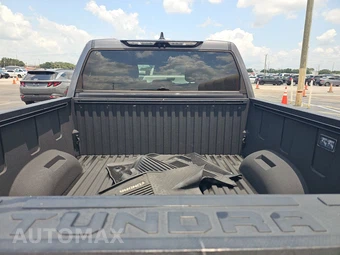 2023 Toyota Tundra Platinum Crew Cab Short Bed - miniatura 16
