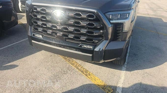 2023 Toyota Tundra Platinum Crew Cab Short Bed - miniatura 24