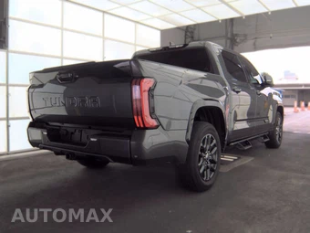 2023 Toyota Tundra Platinum Crew Cab Short Bed - miniatura 4