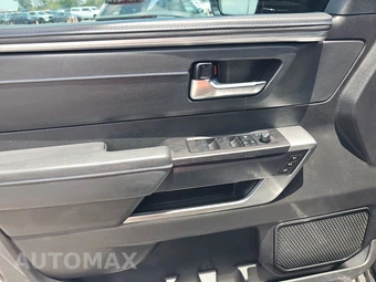 2023 Toyota Tundra Platinum Crew Cab Short Bed - miniatura 9