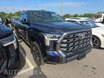 2023 Toyota Tundra Platinum Crew Cab Short Bed - miniatura 3
