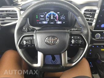 2023 Toyota Tundra Platinum Crew Cab Short Bed - miniatura 10