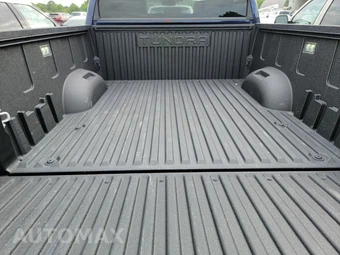 2023 Toyota Tundra Platinum Crew Cab Short Bed - miniatura 16