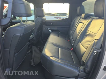 2023 Toyota Tundra Platinum Crew Cab Short Bed - miniatura 13