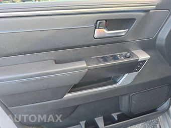 2023 Toyota Tundra Platinum Crew Cab Short Bed - miniatura 9