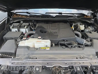 2023 Toyota Tundra Platinum Crew Cab Short Bed - miniatura 15