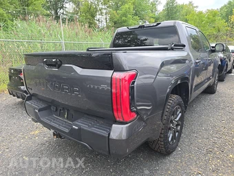 2023 Toyota Tundra Platinum Crew Cab Short Bed - miniatura 4