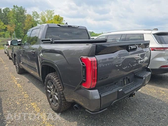 2023 Toyota Tundra Platinum Crew Cab Short Bed - miniatura 6