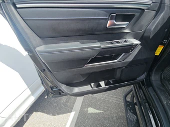 2023 Toyota Tundra Platinum Crew Cab Short Bed - miniatura 9