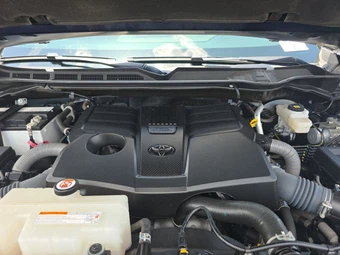 2023 Toyota Tundra Platinum Crew Cab Short Bed - miniatura 15