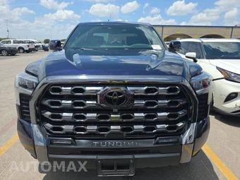 2023 Toyota Tundra Platinum Crew Cab Short Bed - miniatura 2