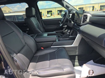 2023 Toyota Tundra Platinum Crew Cab Short Bed - miniatura 8