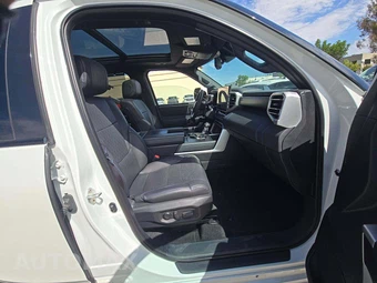 2023 Toyota Tundra Platinum Crew Cab Short Bed - miniatura 18