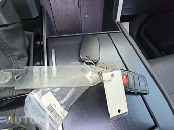 2023 Toyota Tundra Platinum Crew Cab Short Bed - miniatura 8