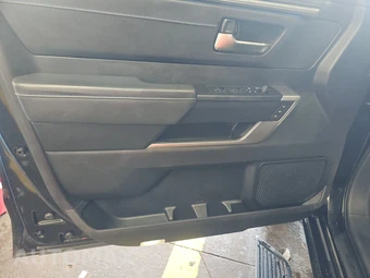 2023 Toyota Tundra Platinum Crew Cab Short Bed - miniatura 9