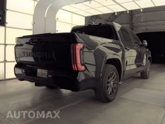 2023 Toyota Tundra Platinum Crew Cab Short Bed - miniatura 4