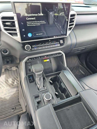 2023 Toyota Tundra Platinum Crew Cab Short Bed - miniatura 10