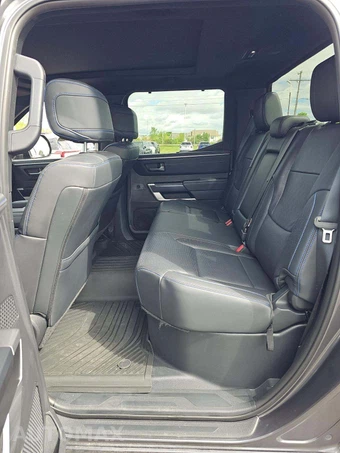 2023 Toyota Tundra Platinum Crew Cab Short Bed - miniatura 13