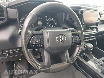 2023 Toyota Tundra SR Crew Cab Short Bed - miniatura 10