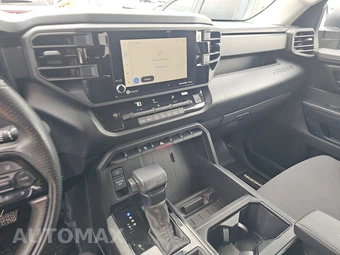 2023 Toyota Tundra SR Crew Cab Short Bed - miniatura 11