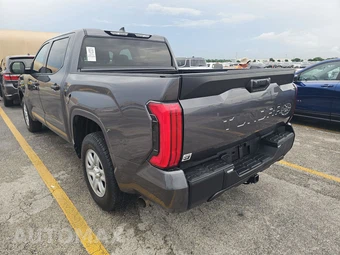 2023 Toyota Tundra SR Crew Cab Short Bed - miniatura 6