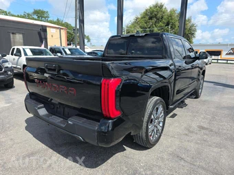 2023 Toyota Tundra SR Crew Cab Short Bed - miniatura 3