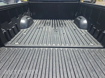 2023 Toyota Tundra SR Crew Cab Short Bed - miniatura 16