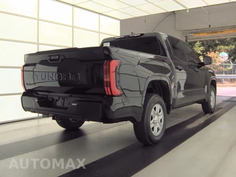 2023 Toyota Tundra SR Crew Cab Short Bed - miniatura 4