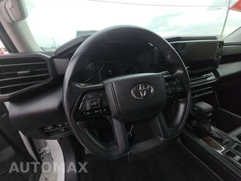 2023 Toyota Tundra SR Crew Cab Short Bed - miniatura 10
