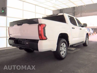 2023 Toyota Tundra SR Crew Cab Short Bed - miniatura 4