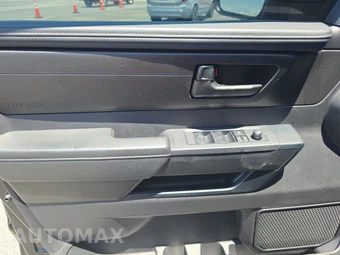 2023 Toyota Tundra SR Crew Cab Short Bed - miniatura 9