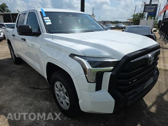2023 Toyota Tundra SR Crew Cab Short Bed - miniatura 3
