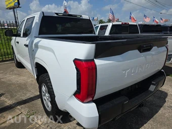 2023 Toyota Tundra SR Crew Cab Short Bed - miniatura 6