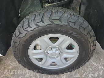 2023 Toyota Tundra SR Crew Cab Short Bed - miniatura 9