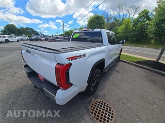 2023 Toyota Tundra SR Crew Cab Short Bed - miniatura 3