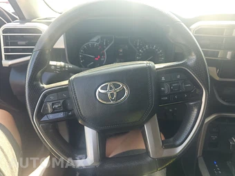 2023 Toyota Tundra SR5 Crew Cab Medium Bed - miniatura 10