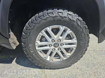 2023 Toyota Tundra SR5 Crew Cab Medium Bed - miniatura 9