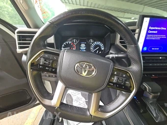 2023 Toyota Tundra SR5 Crew Cab Short Bed - miniatura 10