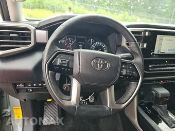 2023 Toyota Tundra SR5 Crew Cab Short Bed - miniatura 10
