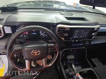 2023 Toyota Tundra SR5 Crew Cab Short Bed - miniatura 8