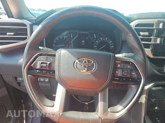 2023 Toyota Tundra SR5 Crew Cab Short Bed - miniatura 10