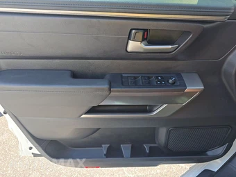 2023 Toyota Tundra SR5 Crew Cab Short Bed - miniatura 9