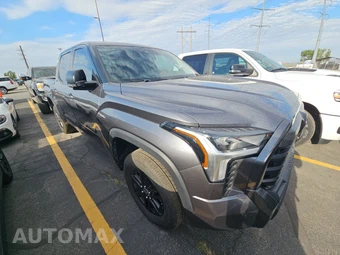 2023 Toyota Tundra SR5 Crew Cab Short Bed - miniatura 3