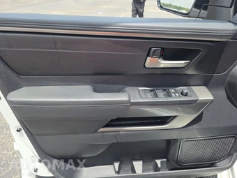 2023 Toyota Tundra SR5 Crew Cab Short Bed - miniatura 3