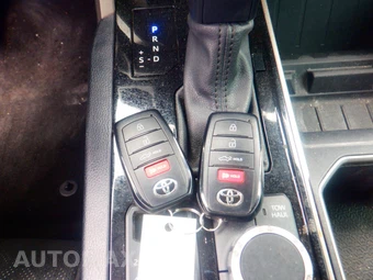 2023 Toyota Tundra SR5 Crew Cab Short Bed - miniatura 3