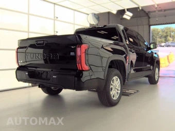 2023 Toyota Tundra SR5 Crew Cab Short Bed - miniatura 4