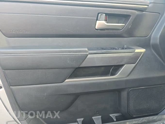 2023 Toyota Tundra SR5 Crew Cab Short Bed - miniatura 9