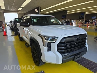 2023 Toyota Tundra SR5 Crew Cab Short Bed - miniatura 3