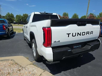 2023 Toyota Tundra SR5 Extended Cab Medium Bed - miniatura 2